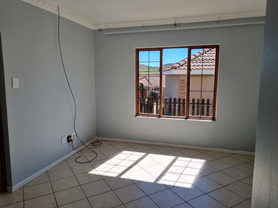 3 Bedroom Property for Sale in Hillside Free State